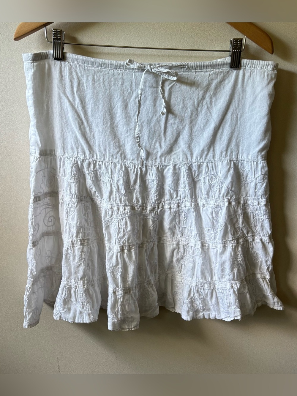 White Tiered Cotton Embroidered Drawstring Skirt